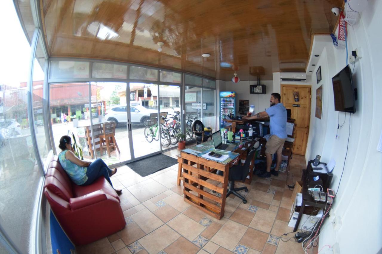 Arenal Container Hostel La Fortuna Kültér fotó