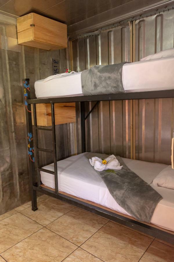 Arenal Container Hostel La Fortuna Kültér fotó